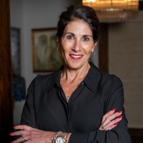 Portrait of Jill Burlington, NYS Licensed Associate Real Estate Broker and lead agent of The Jill Burlington Team